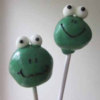 Frog Cake Pops