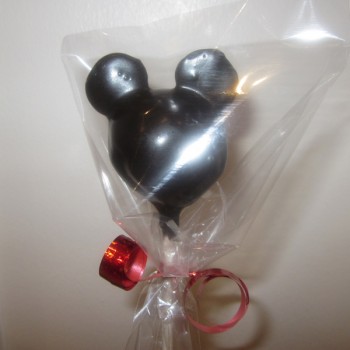 Mickey Mouse Cake Pops