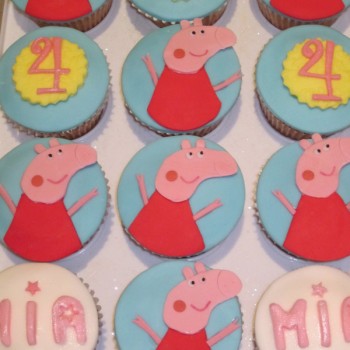 Peppa Pig Themed Cupcakes